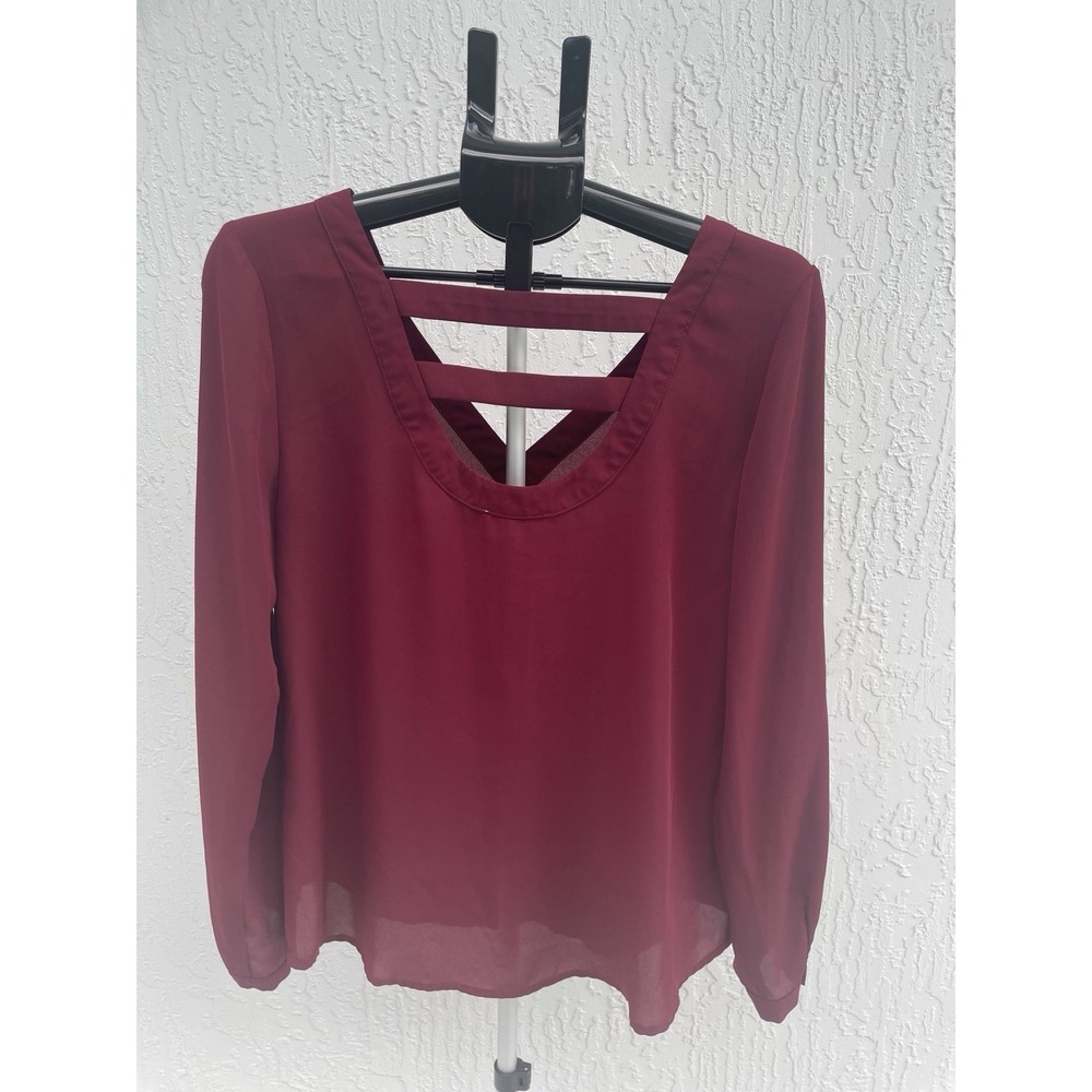 Hawthorn Ladies Sz‎ M Blouse Long Sleeve Sheer Burgundy Open Back Tab Sleeves